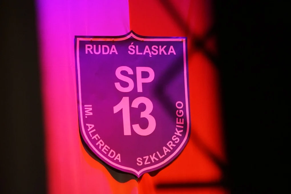 Szkoła Podstawowa nr 13 im. A. Szklarskiego obchodzi w tym roku swoje 50-lecie