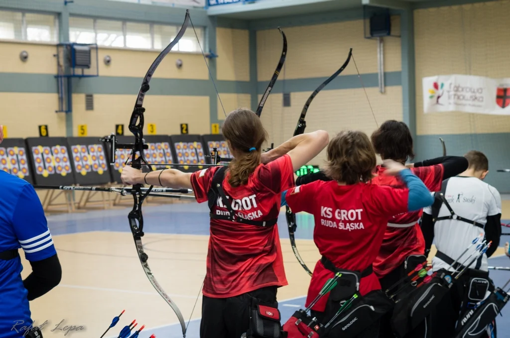 Zawodnicy rudzkiego "Grotu" w XVIII Memoriale Trenerów w Dąbrowie Tarnowskiej