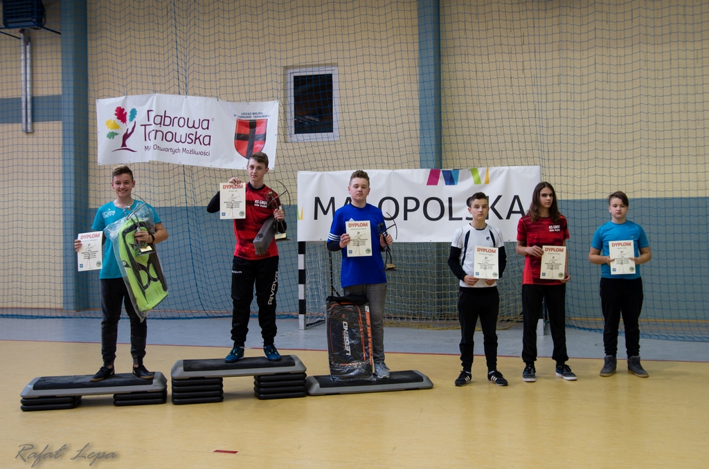 Zawodnicy rudzkiego "Grotu" w XVIII Memoriale Trenerów w Dąbrowie Tarnowskiej