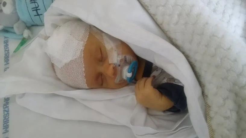 Fabianek urodził się z wadą serca. Aby wrócić do zdrowia potrzebuje naszej pomocy