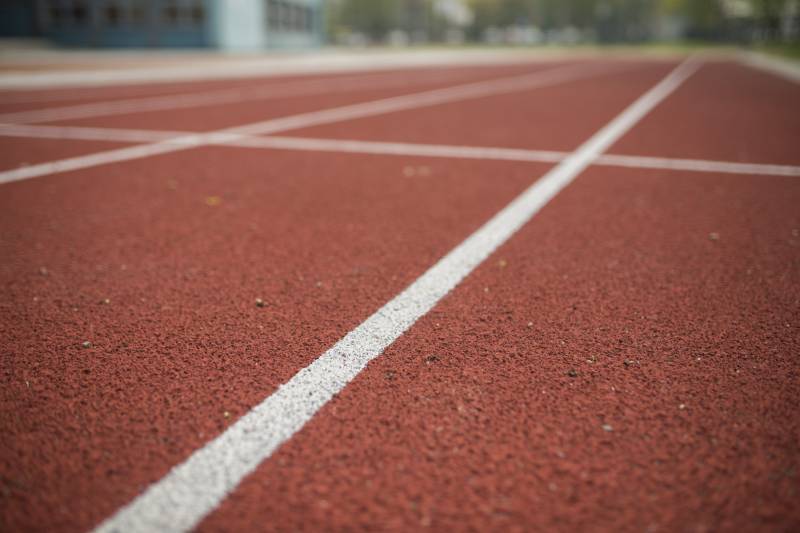 Umowa na budowę stadionu lekkoatletycznego podpisana