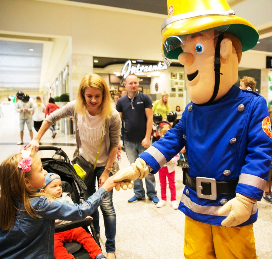 Gwiazda serialu odwiedzi Europę Centralną - wyjątkowe atrakcje dla całych rodzin