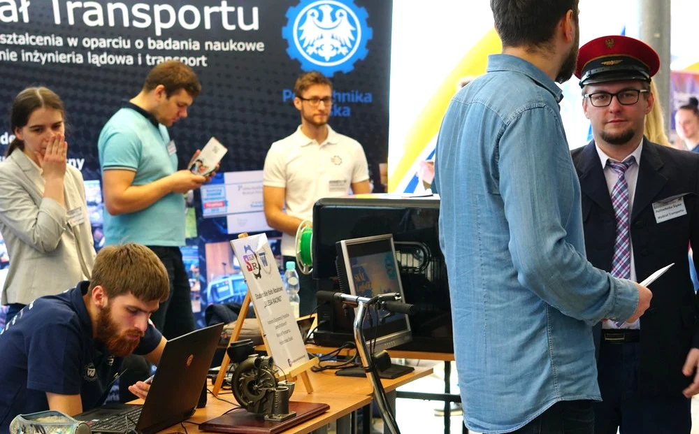targi_edukacji_katowice_spodek 23