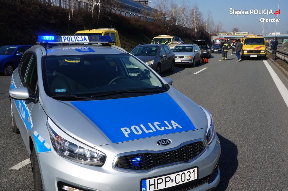 Dobre warunki na drodze nie oznaczają, że jest bezpiecznie. Apelujemy o ostrożność