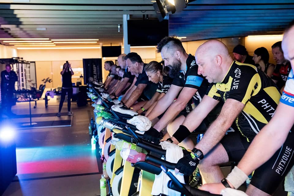 Charytatywne kilometry dla "Amazonek" oraz Patryka Niekłania