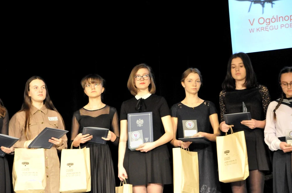W kręgu poezji i prozy lagrowej 46