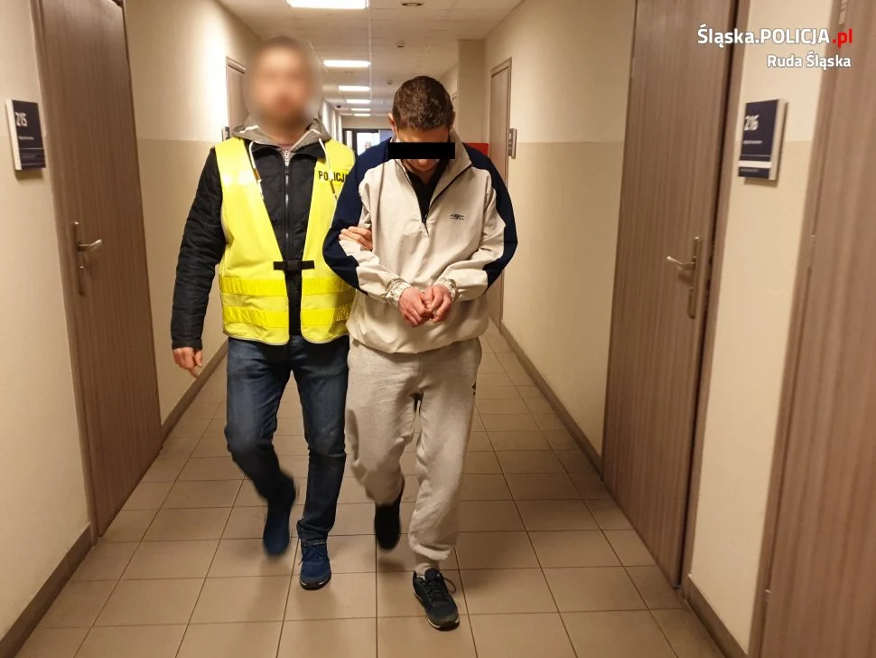 Ruda Śląska: 40 - letni diler zatrzymany. 360 działek narkotyków nie trafi na rynek