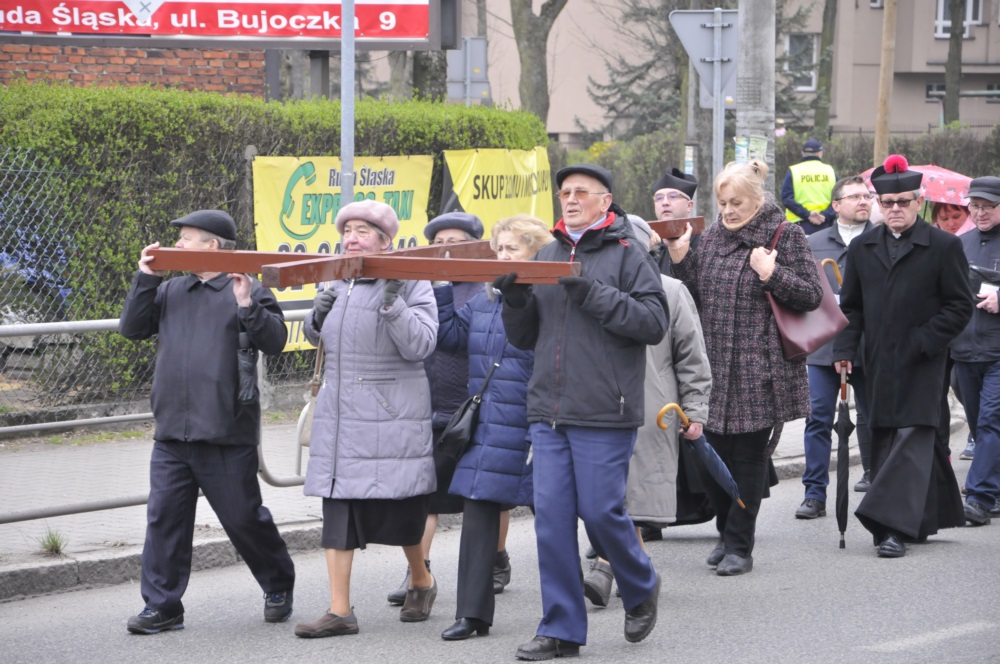 Procesje Drogi Krzyżowej przeszły ulicami Rudy Śląskiej