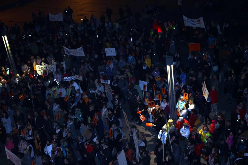 Łańcuch Światła dla nauczycieli w Rudzie Śląskiej 10