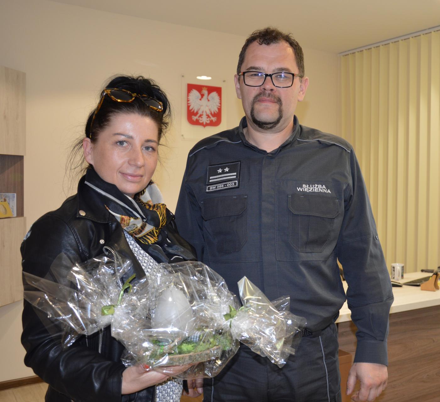 Funkcjonariusze z Zakładu Karnego w Zabrzu przygotowali paczki dla rudzkich dzieci