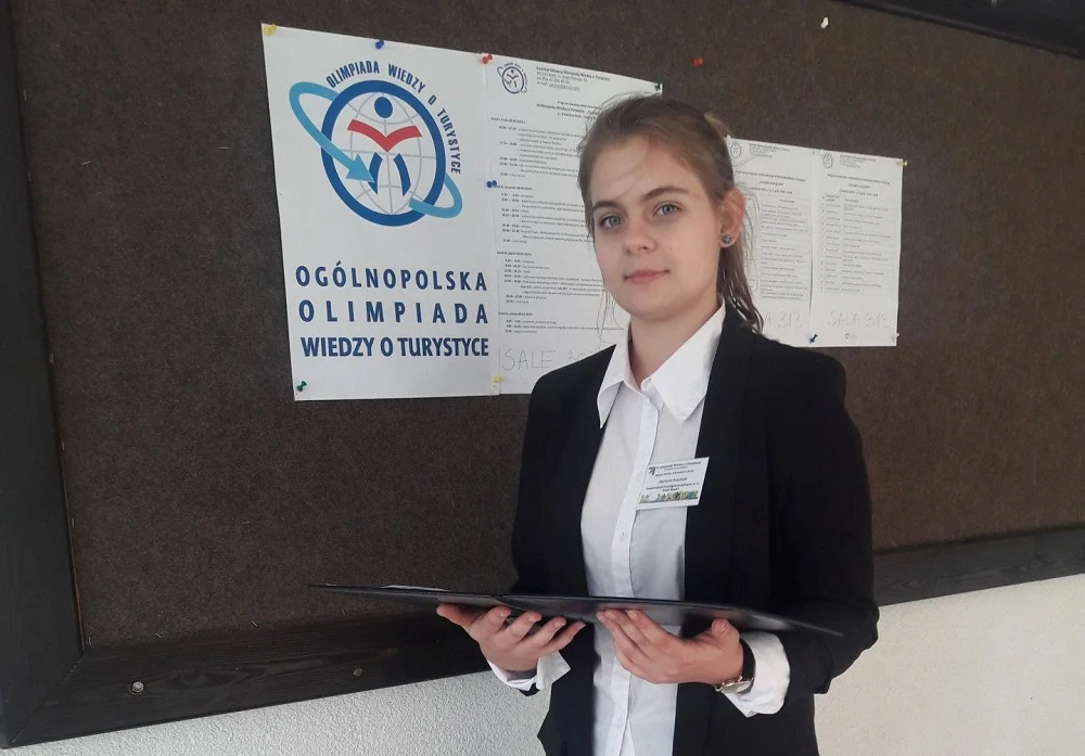 Uczennica ZSP nr 2 została laureatką Ogólnopolskiej Olimpiady Wiedzy o Turystyce!