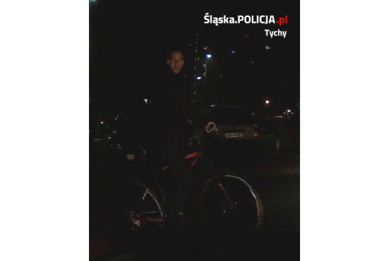 Rozpoznajesz mężczyznę? Dokonał uszkodzenia ciała!