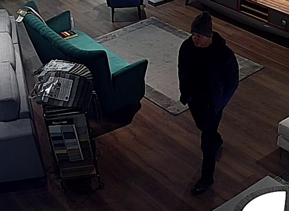 Złodzieje ukradli obraz z wizerunkiem Marilyn Monroe. Rozpoznajesz ich?