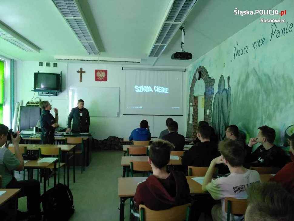 Ruszyła kampania "Szkoda Ciebie na takie patoklimaty"