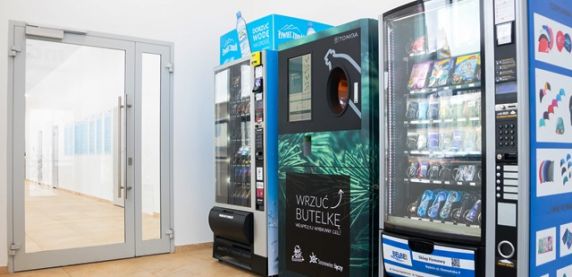 35 tysięcy butelek w cztery miesiące. Automaty w Sosnowcu biją rekordy