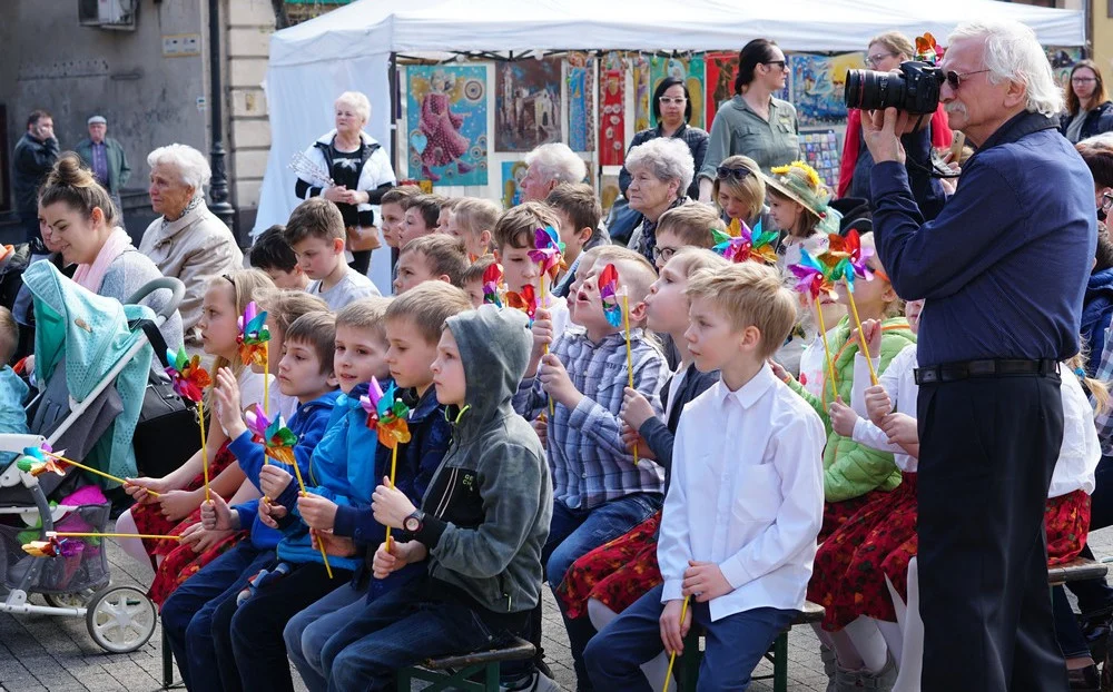 jarmark wielkanocny 2019_mikolow_publicznosc