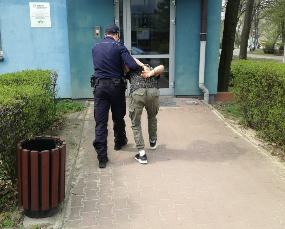 Przyłapani podczas kontroli drogowej z kradzionymi przedmiotami