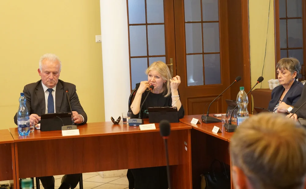 Oświata głównym tematem sesja Rady Miasta Mikołów w kwietniu