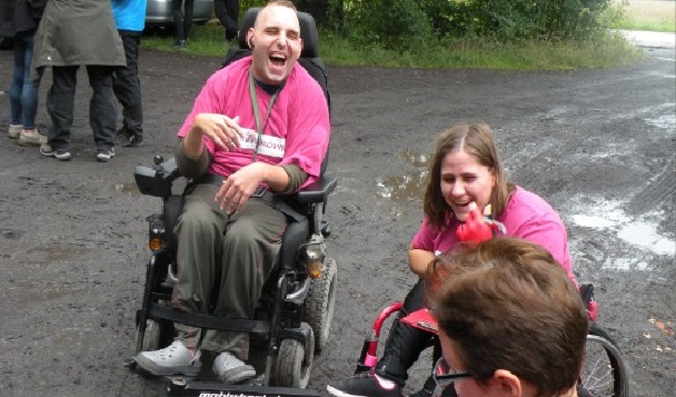 Ruszyła zbiórka na naprawę wózka inwalidzkiego dla Pana Bartosza