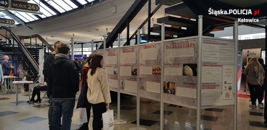 O handlu ludźmi na Targach Edukacyjnych w Spodku