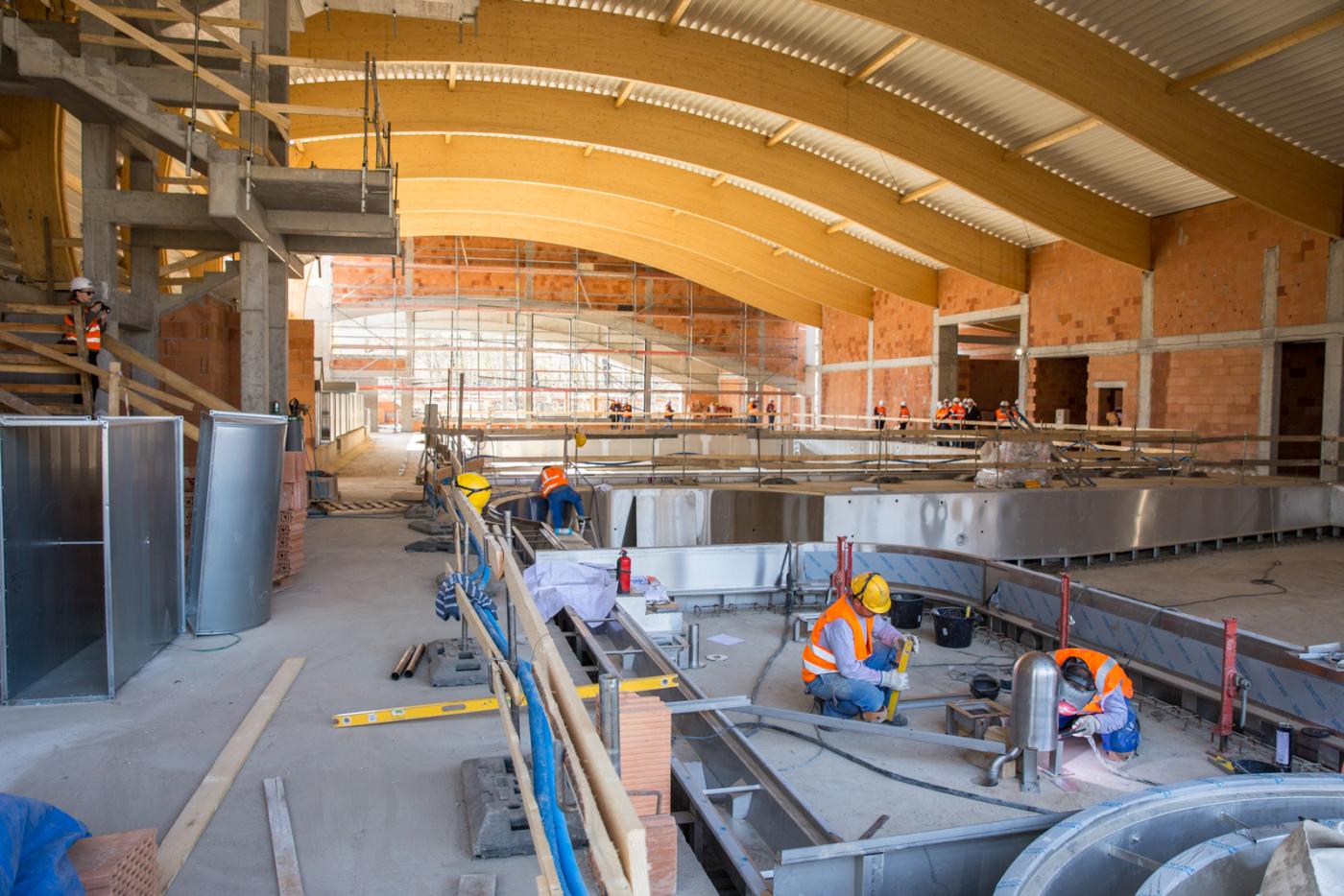 Katowickie baseny nabierają kształtów