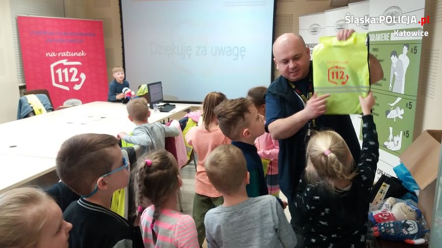 Katowickie dzieci wiedzą jak wzywać pomoc przez telefon