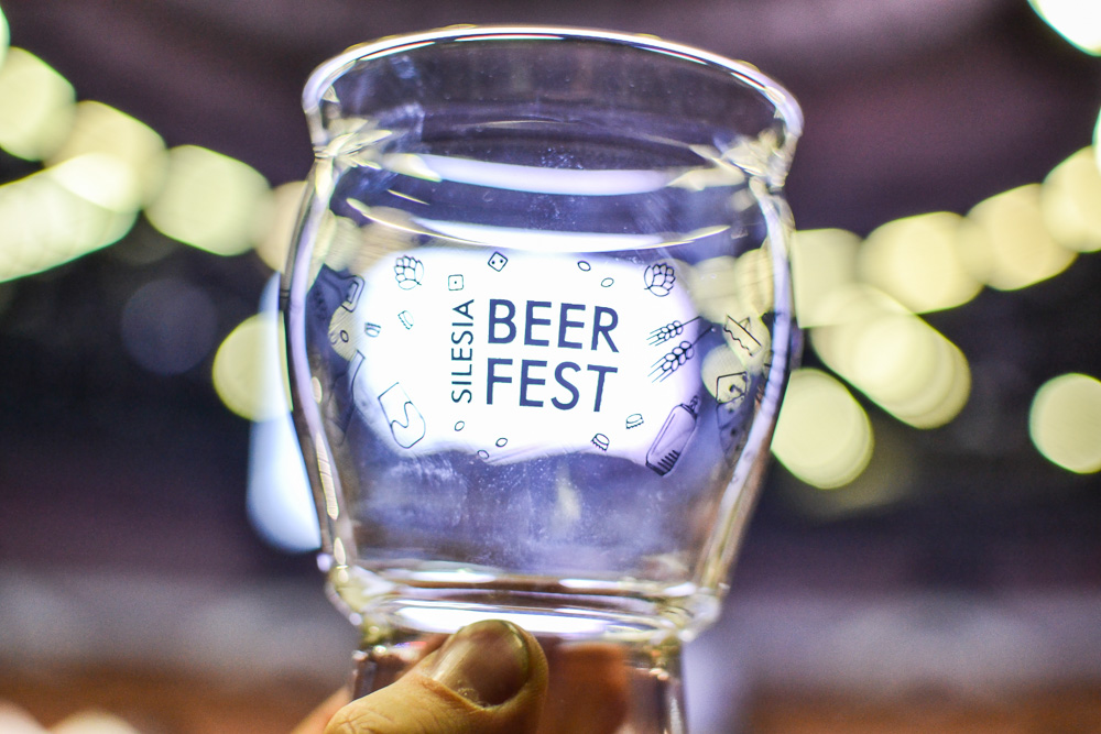 Trwa Silesia Beer Fest w Spodku - tłum ludzi na festiwalu piwa [ZDJĘCIA]