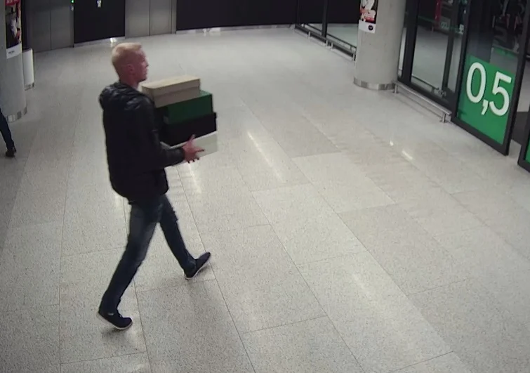 Katowice: Ukradł buty. Nagrały go kamery monitoringu