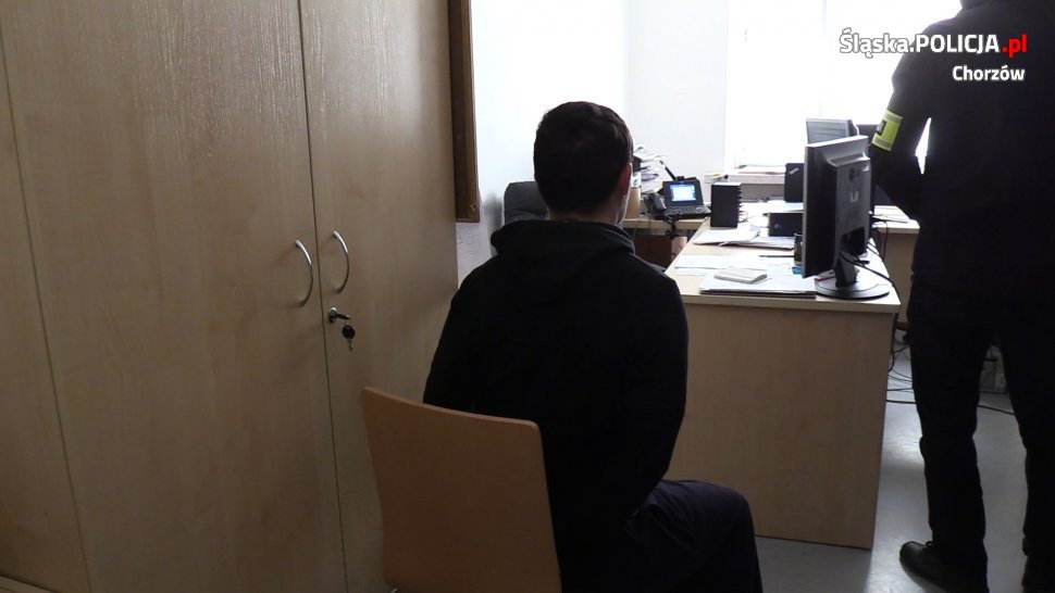 Napadł na mieszkankę Chorzowa. Po wyjściu z więzienia dopuścił się kolejnej próby gwałtu