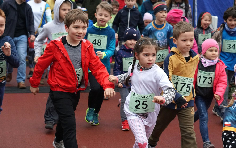 chorzow_marsz nordic walking_dzieci_start