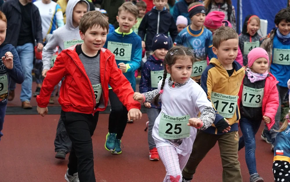 chorzow_marsz nordic walking_dzieci_start