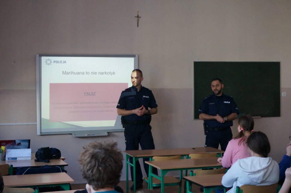 Narkotyki i dopalacze zabijają. Inauguracja kampanii w Zabrzu