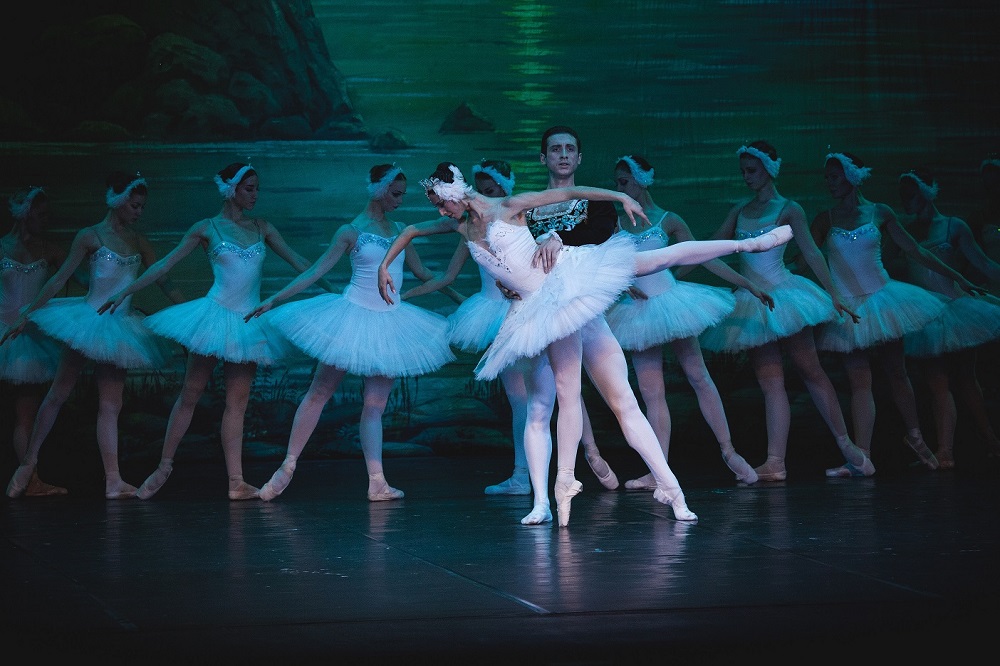 "Jezioro Łabędzie" - Royal Russian Ballet