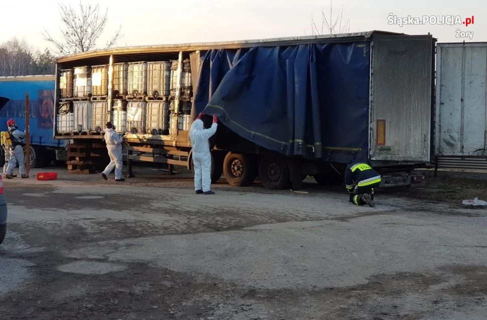 Firma z Rudy Śląskiej pośredniczyła w nielegalnym transporcie odpadów