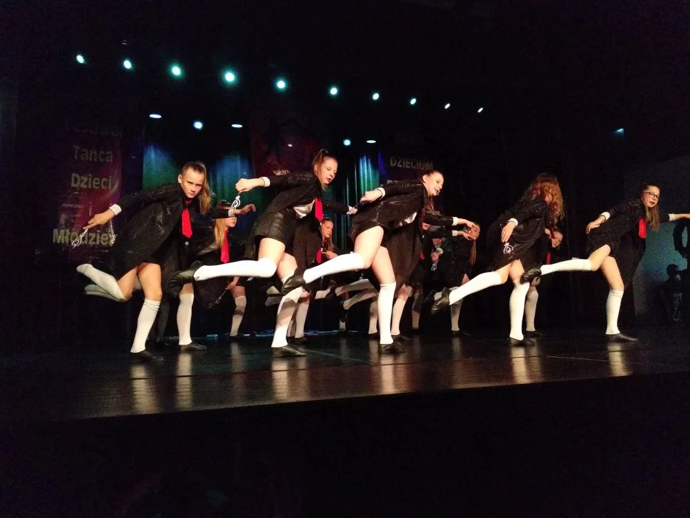 vii-ogolnopolski-festiwal-tanca-dzieci-dzieciom-bez-barier 7