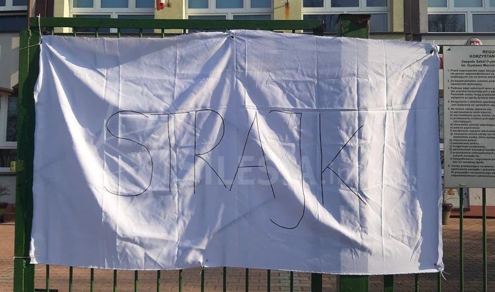 Fiasko rozmów z rządem. Strajk nauczycieli może ulec zaostrzeniu