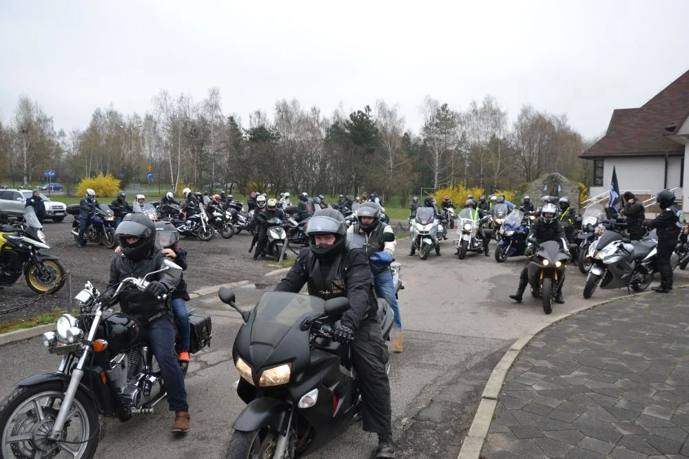 rozpoczecie-sezonu-motocyklowego-twinpigs-zory 4