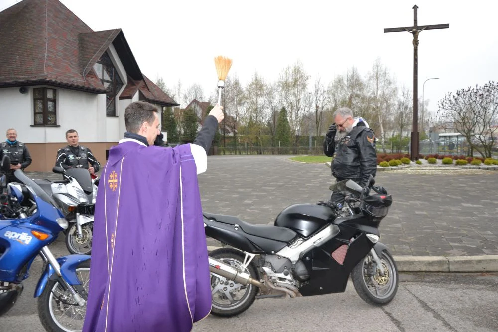 rozpoczecie-sezonu-motocyklowego-twinpigs-zory 16