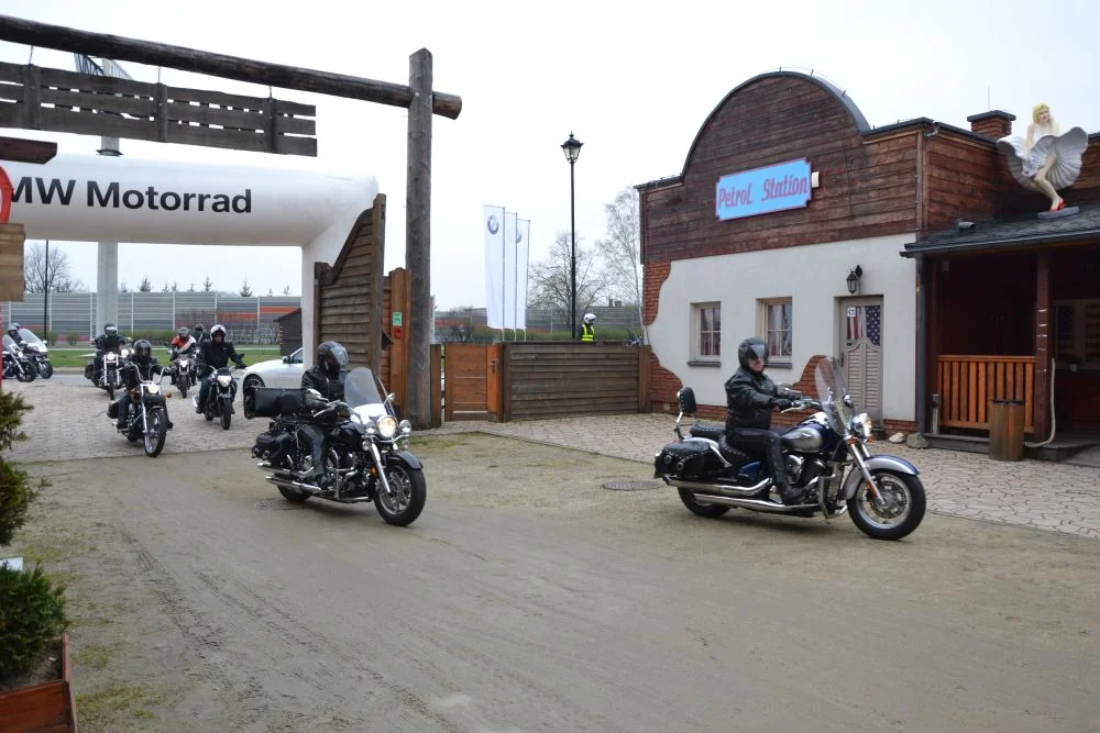 rozpoczecie-sezonu-motocyklowego-twinpigs-zory 31