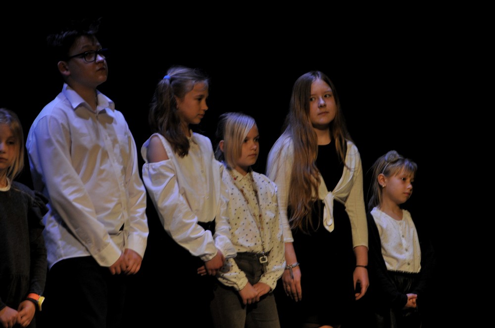 Gala jubileuszowego 25. Szkolnego Festiwalu Teatralnego 14