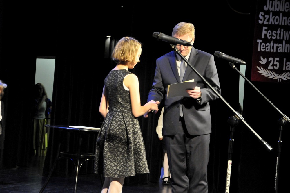 Gala jubileuszowego 25. Szkolnego Festiwalu Teatralnego 20