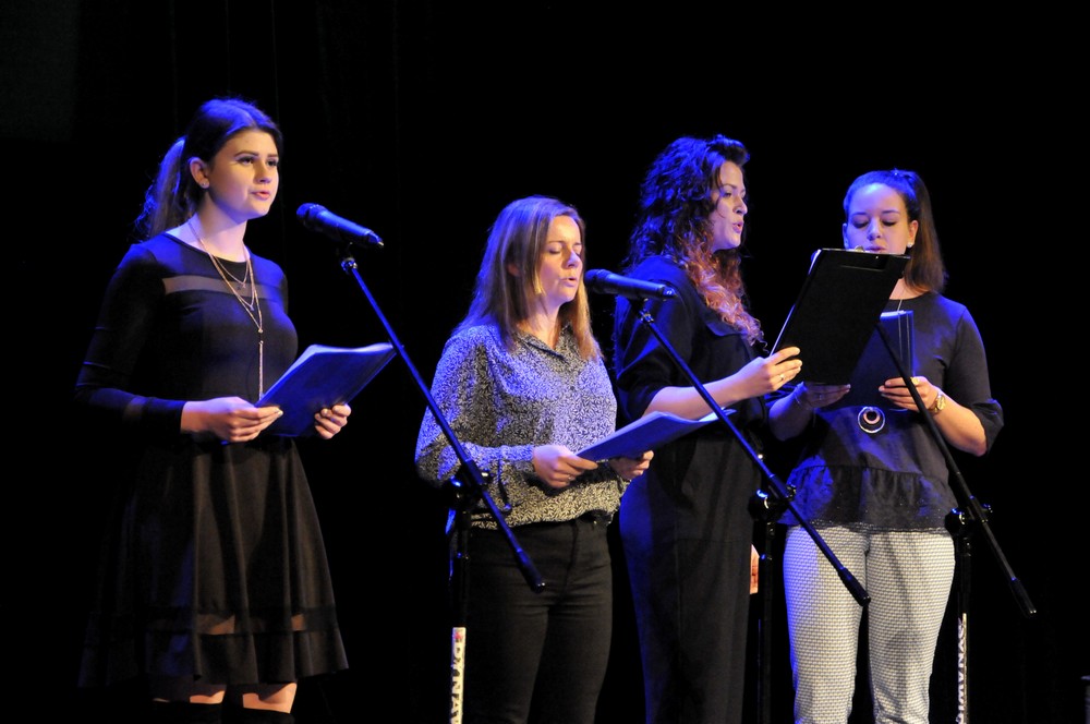 Gala jubileuszowego 25. Szkolnego Festiwalu Teatralnego 35