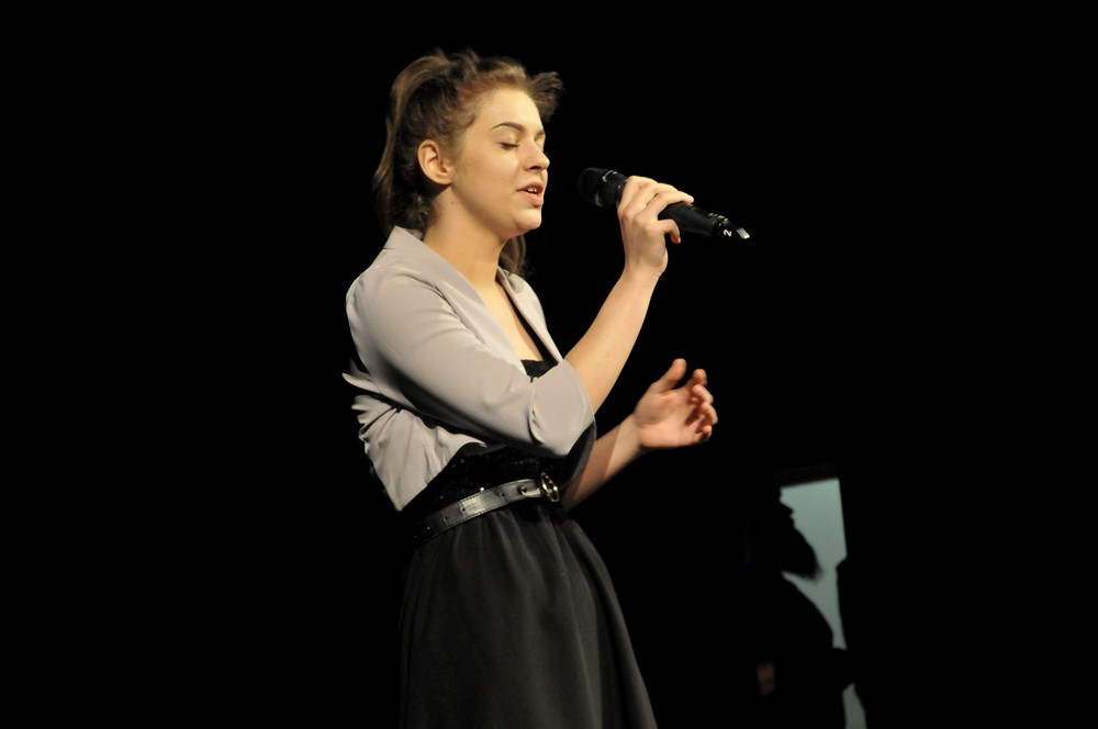 Gala jubileuszowego 25. Szkolnego Festiwalu Teatralnego 37