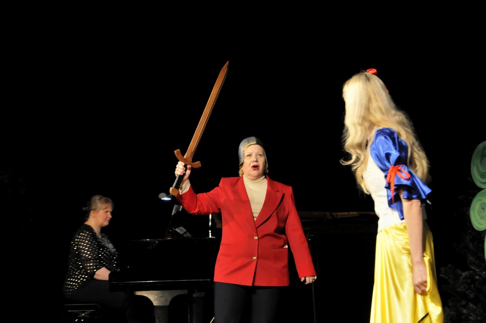 Gala jubileuszowego 25. Szkolnego Festiwalu Teatralnego 45