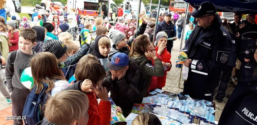 Trzecia edycja akcji informacyjno-edukacyjnej "Kręci mnie bezpieczeństwo nad wodą"