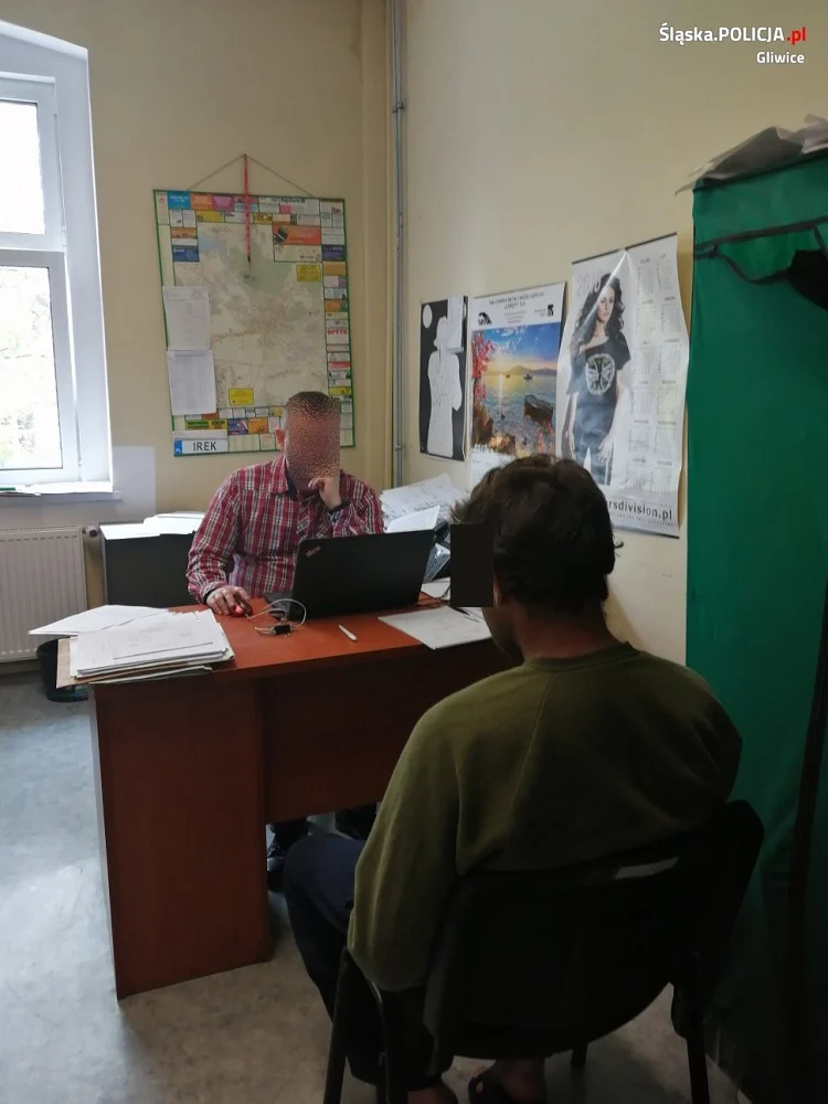 Zatrzymano włamywacza z reklamówką