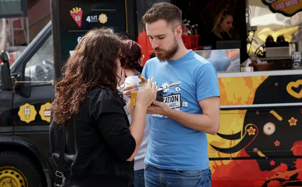 katowice_majowkowy rynek smakow_foodtrucki_zlot foodtruckow_zakochani