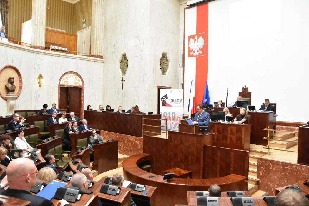 Sesja Sejmiku Województwa Śląskiego - będzie więcej pieniędzy na Ochotniczą Straż Pożarną