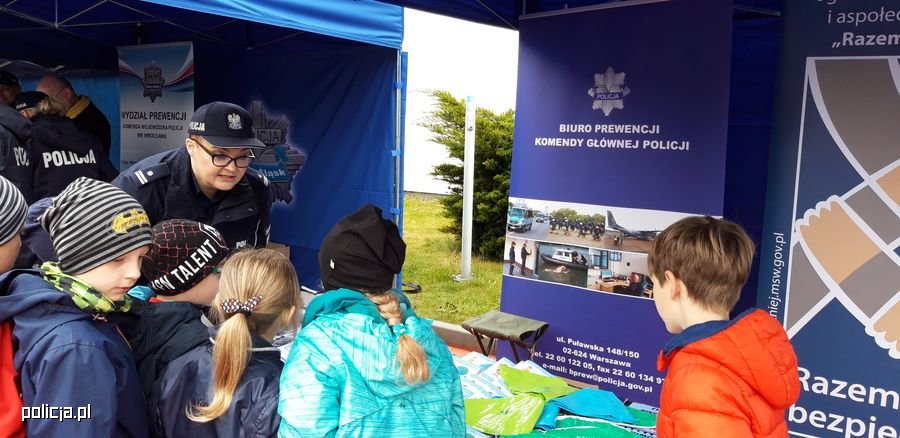 Rusza trzecia edycja akcji informacyjno-edukacyjnej "Kręci mnie bezpieczeństwo nad wodą"