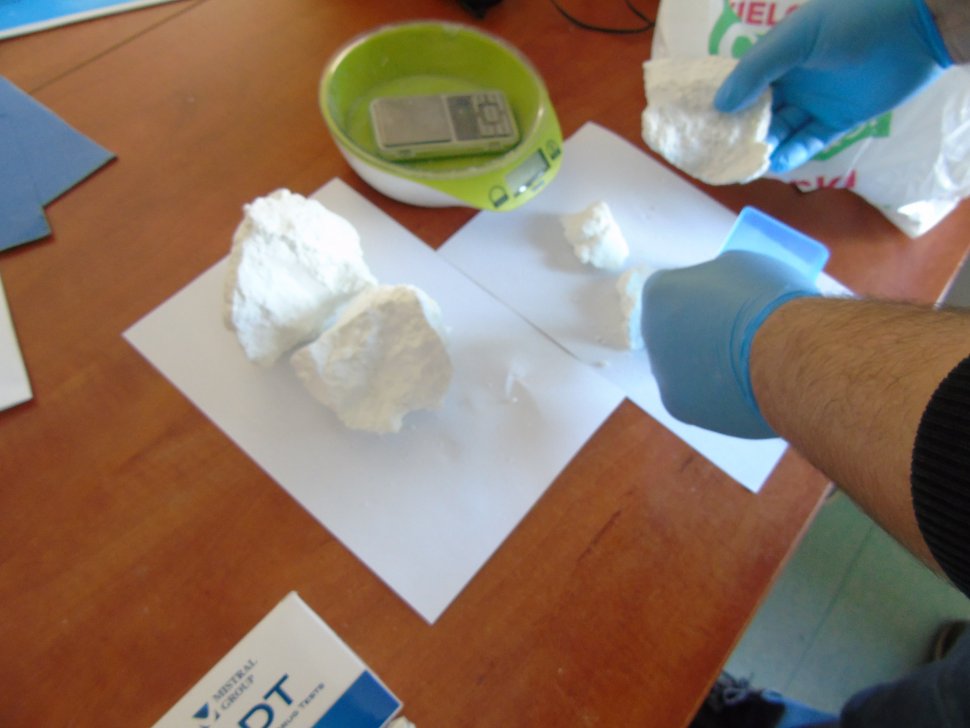 Świętochłowice: Policjanci przejęli znaczne ilości narkotyków i lewy tytoń